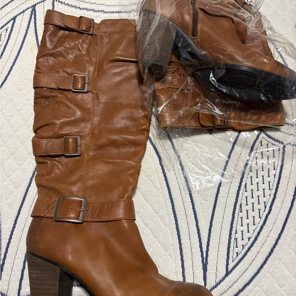 Sofft Tan Leather Heeled Boots